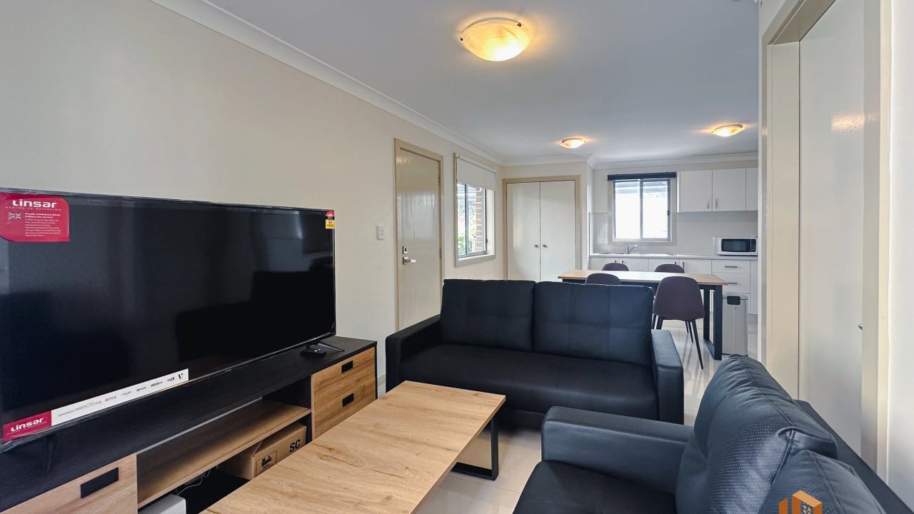 Furnished room with own bathroom