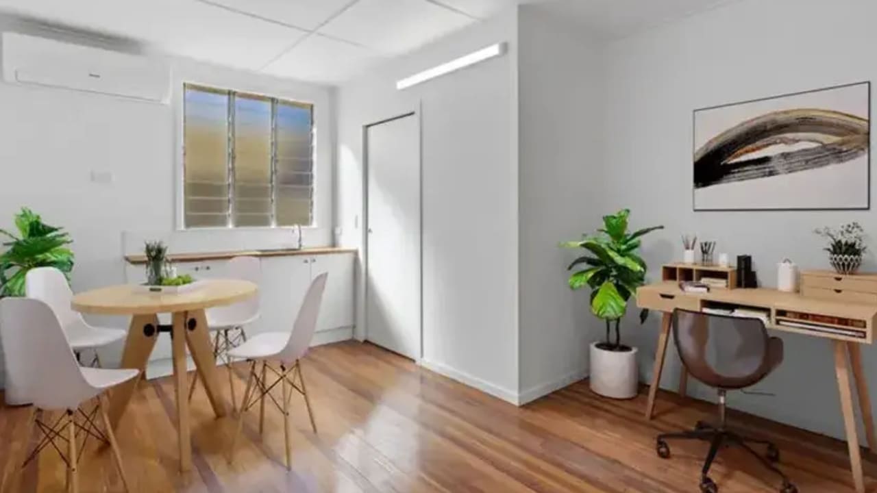 Furnished room studio flat for rent