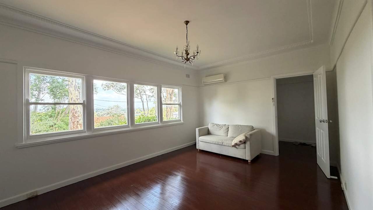 Whole property with 3 rooms for rent