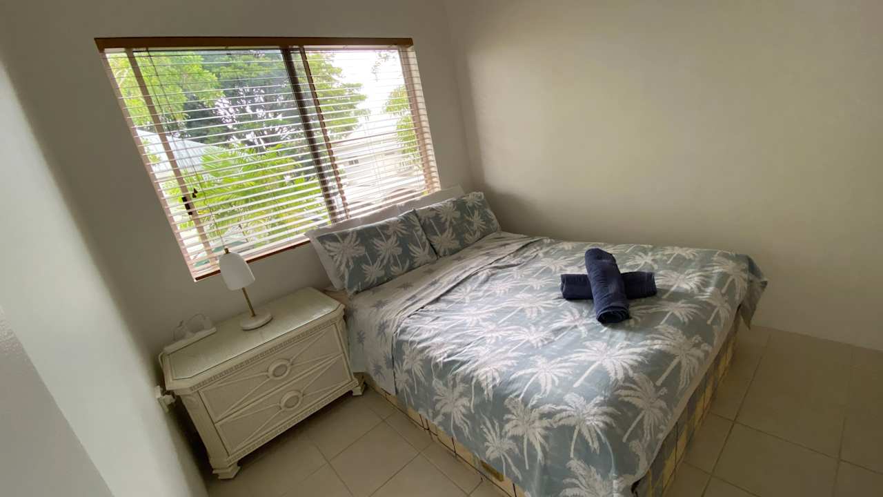 Whole property with 2 rooms for rent