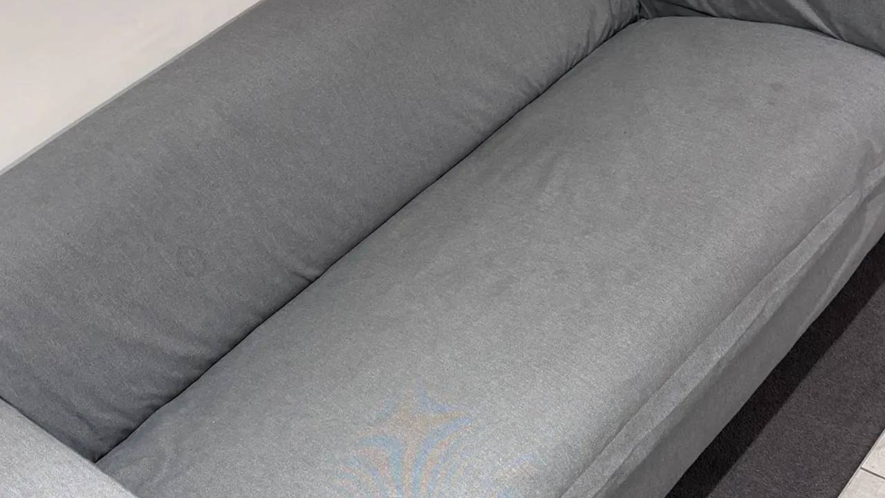 Whole property with 2 rooms for rent