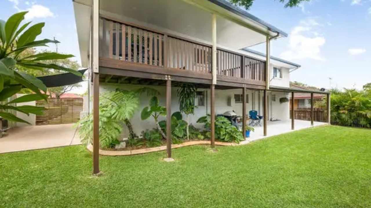 Room in a share house