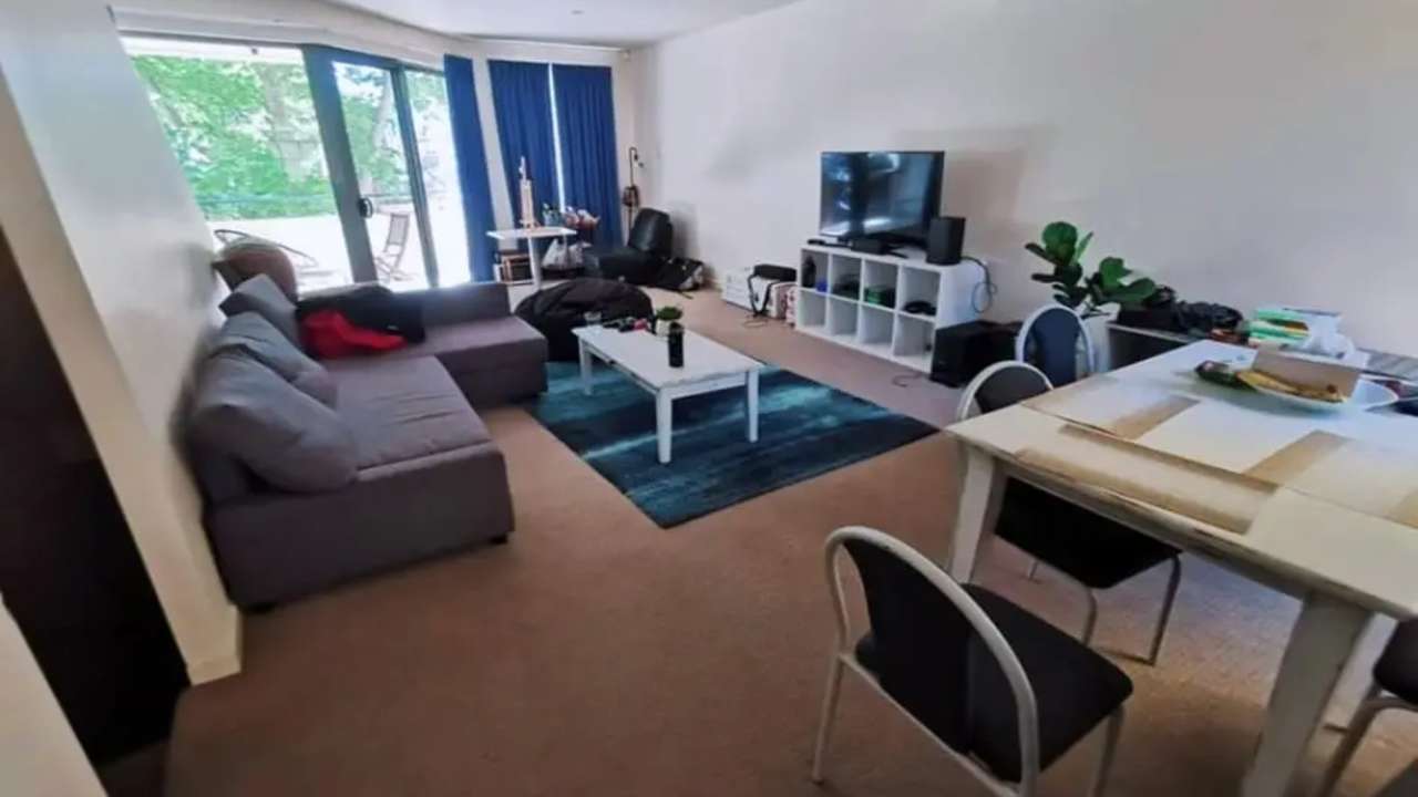 Furnished room with own bathroom