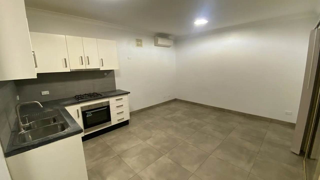 Room granny flat for rent