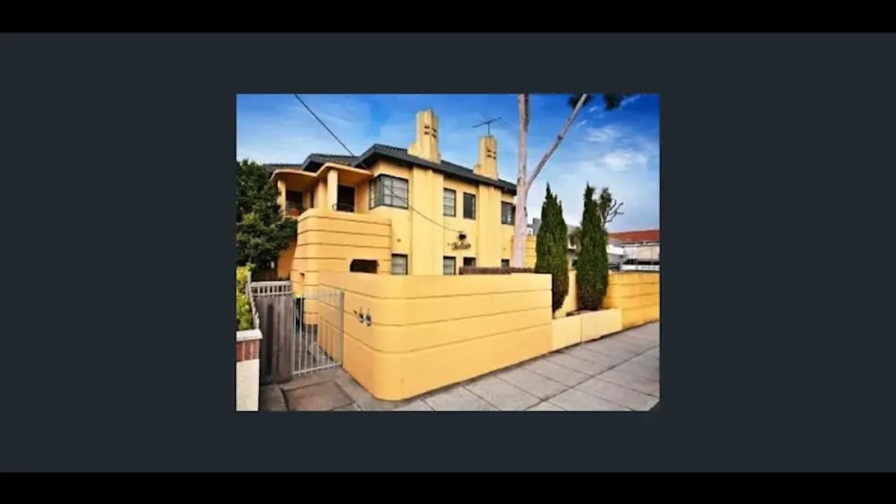 Furnished room with ensuite in a share house