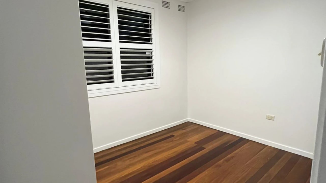 Unfurnished room in a share house