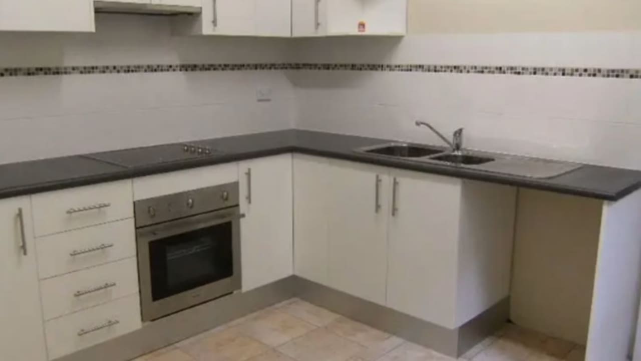 Furnished room in a share house