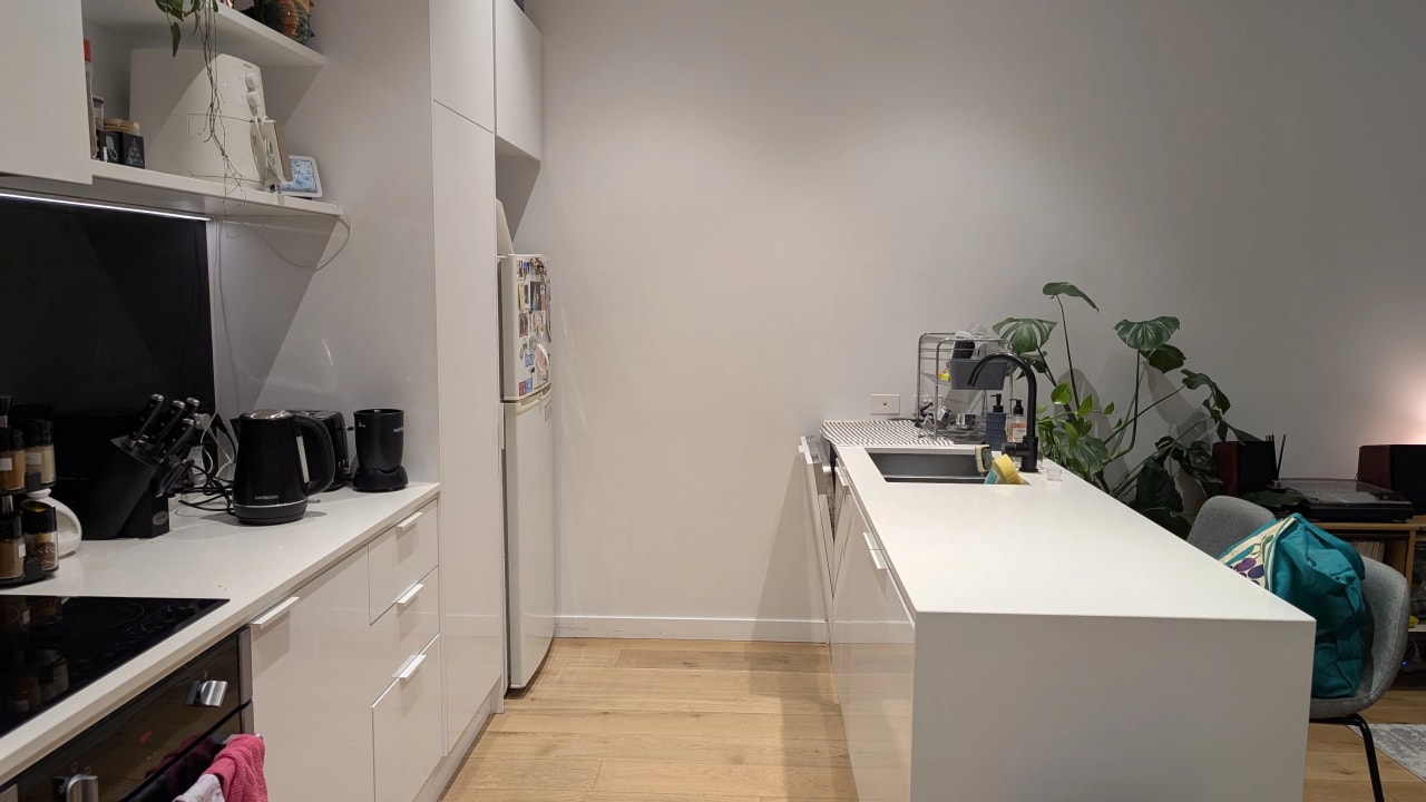 Unfurnished room with ensuite in a flatshare
