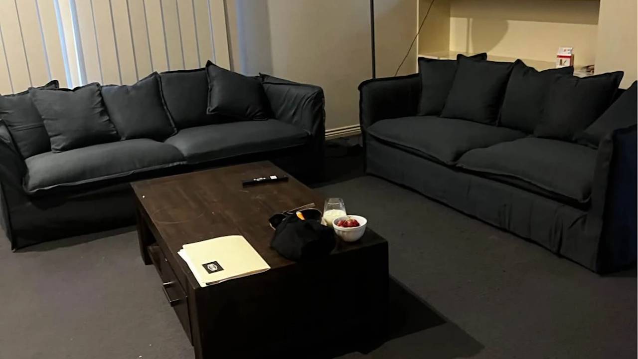 Unfurnished room in a share house