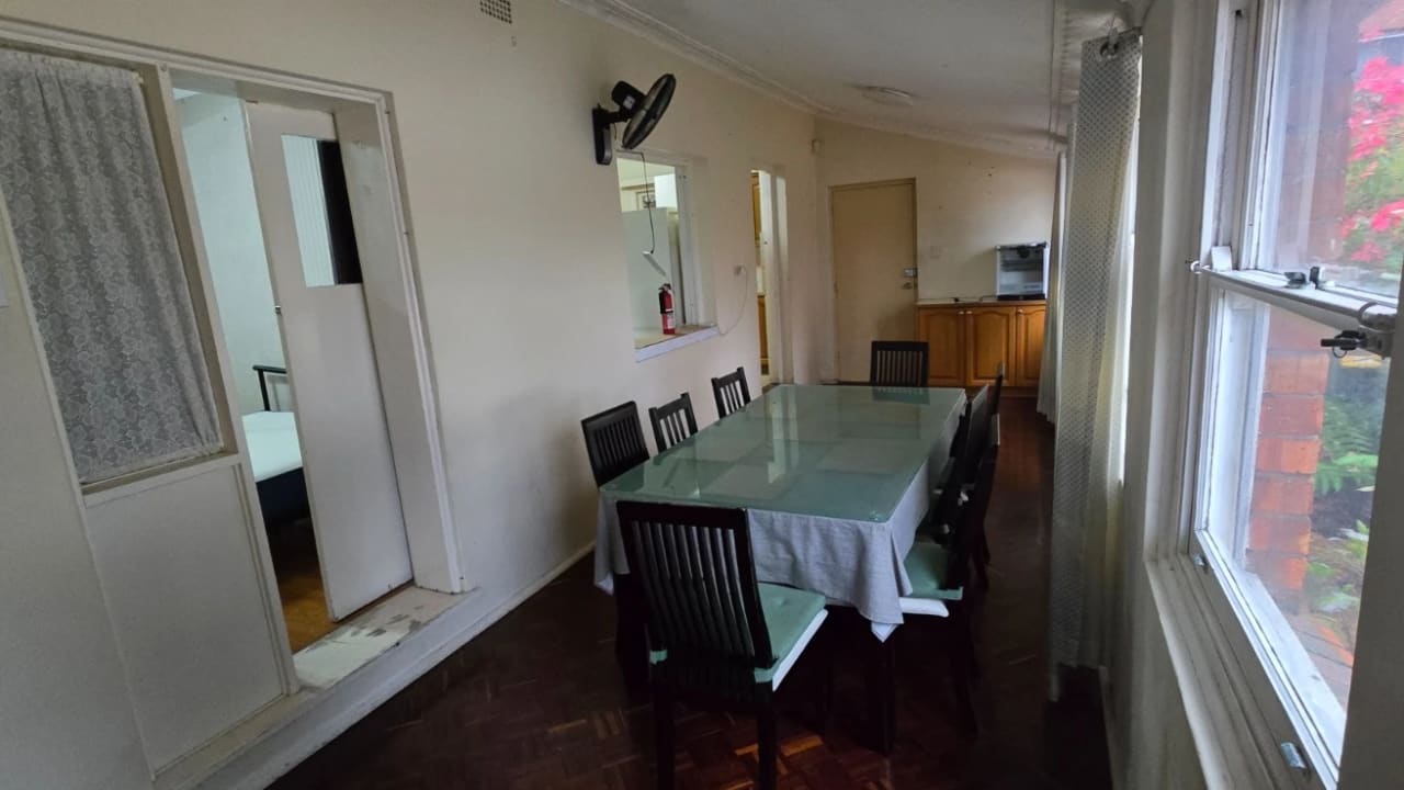 Furnished room in a share house