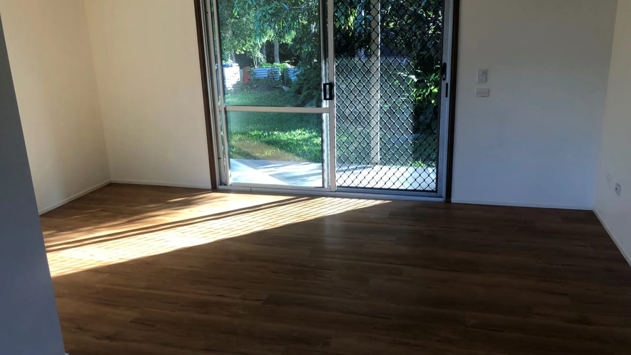 Unfurnished room in a share house