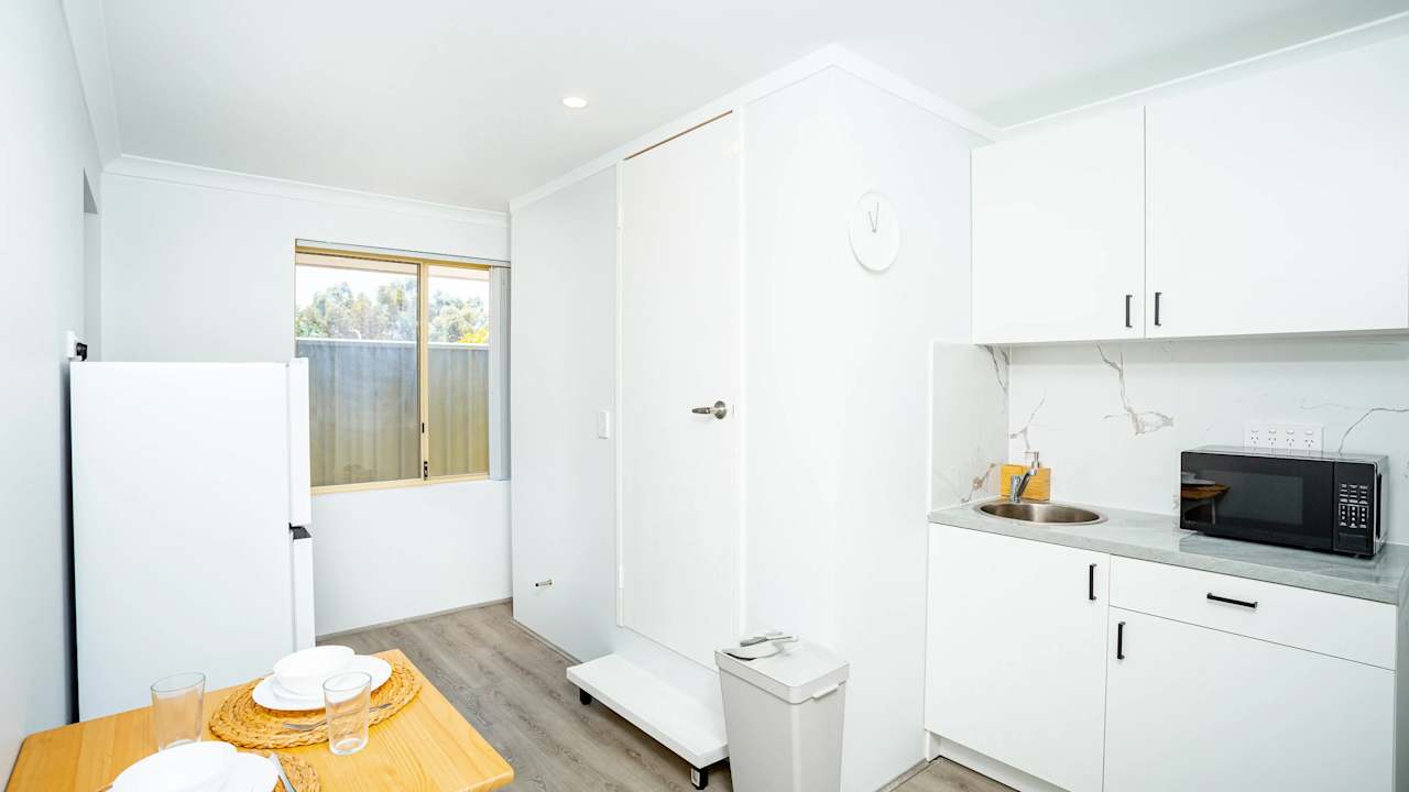 Furnished room with ensuite in a share house