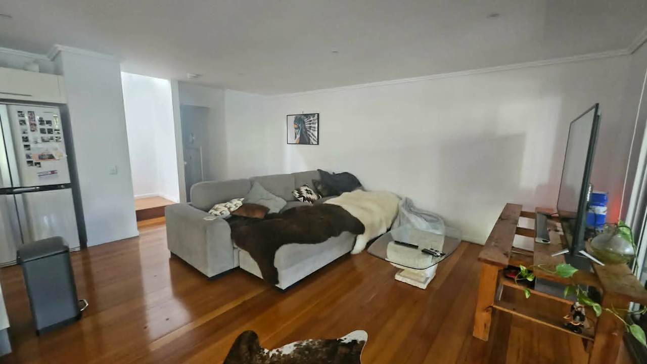Unfurnished room in a share house