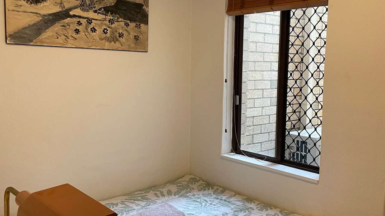 Furnished room with own bathroom