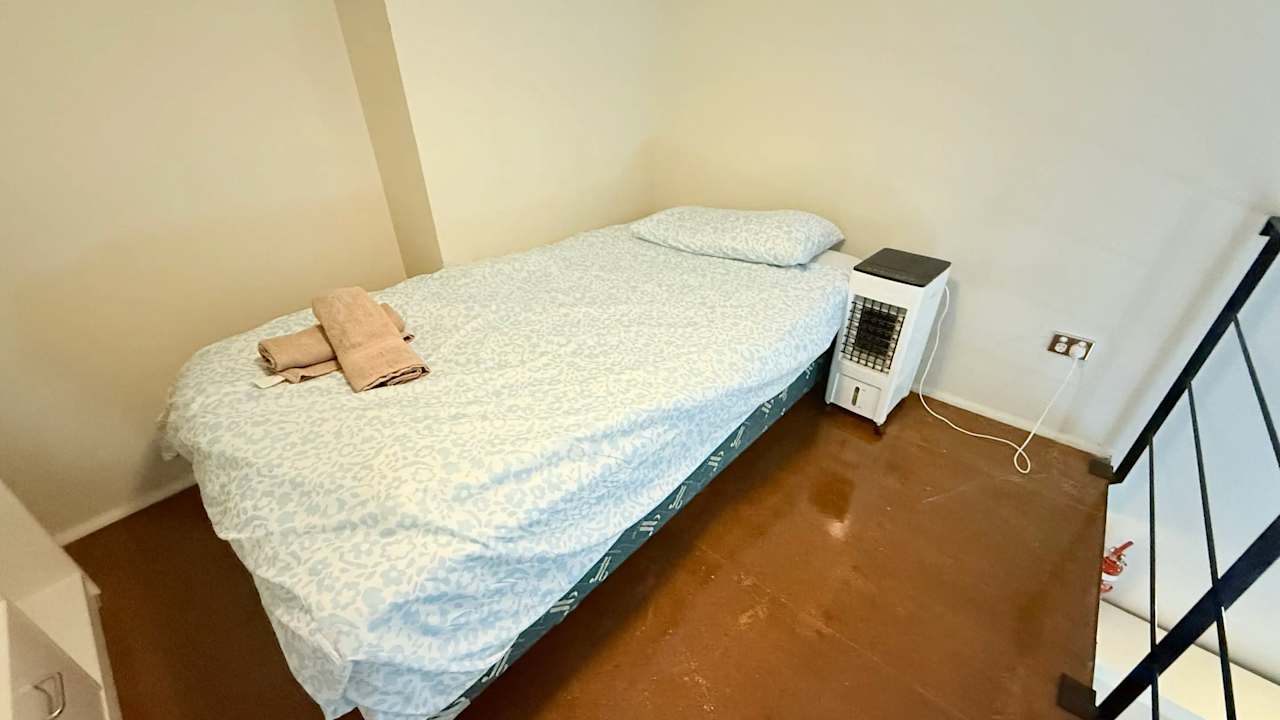 Furnished room studio flat for rent