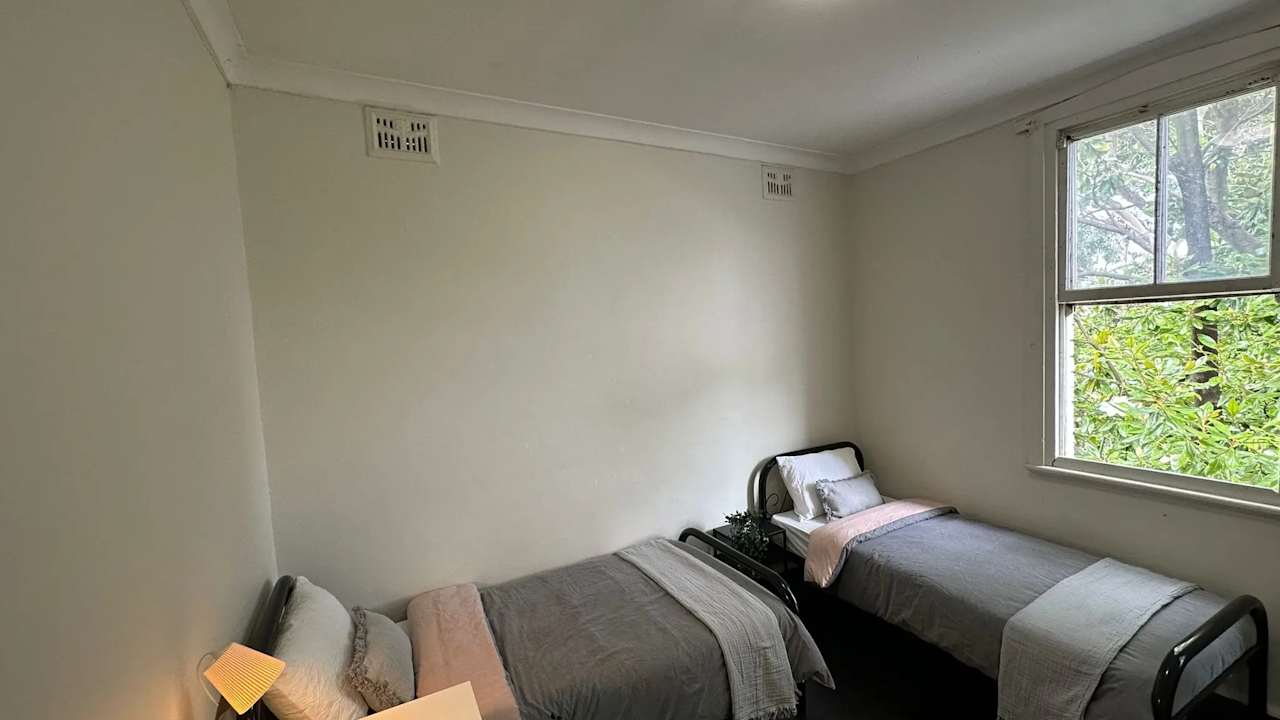 Furnished room in a share house