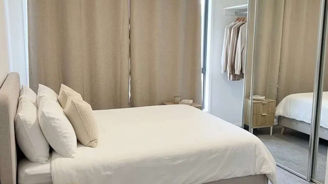 Unfurnished room with own bathroom