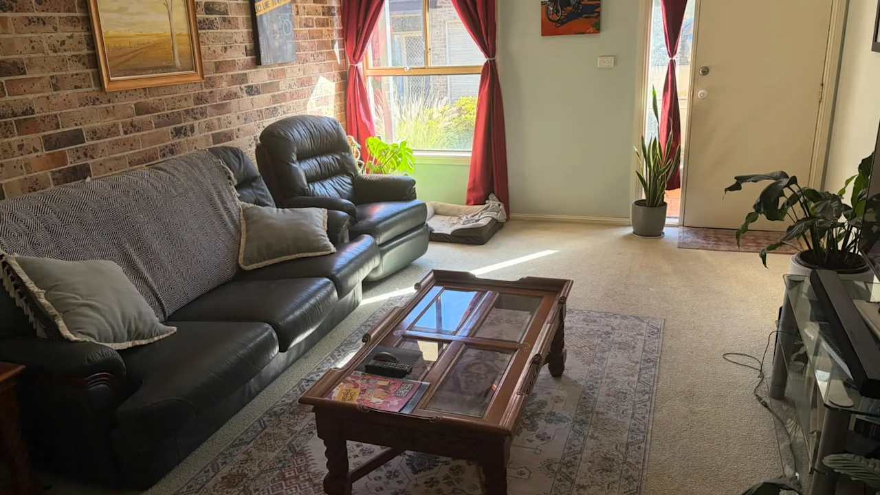 Room in a share house