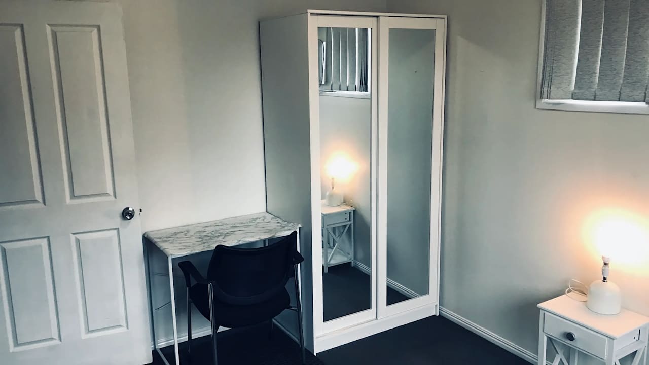 Furnished room in a share house