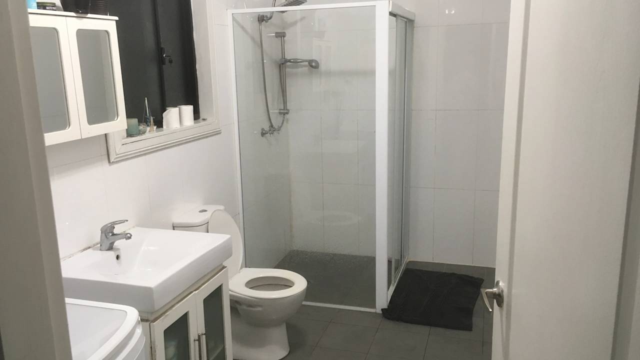 Furnished room with own bathroom