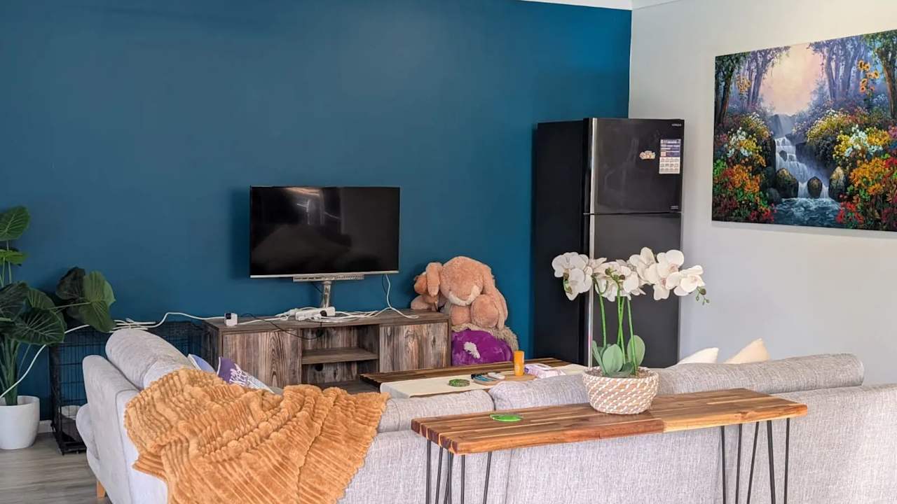 Furnished room with own bathroom