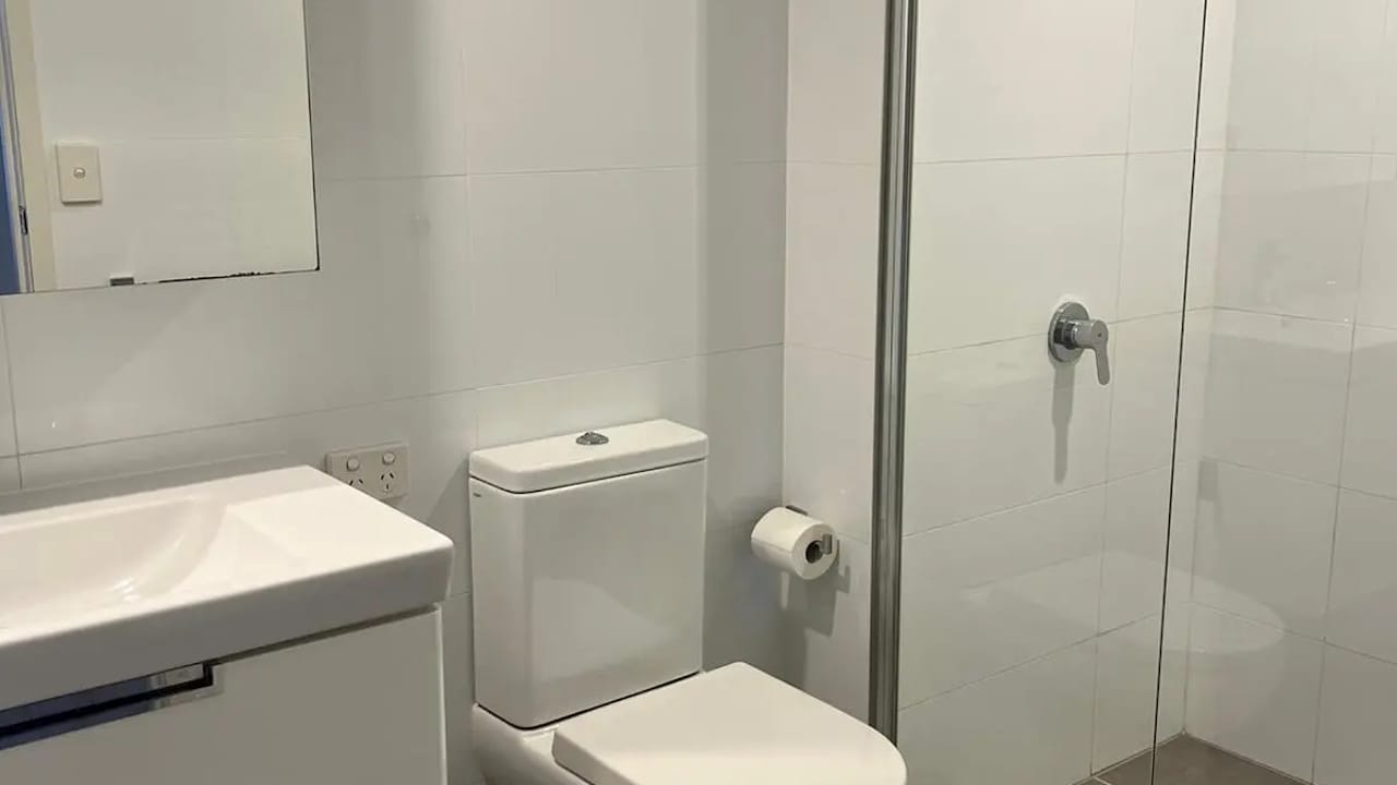 Furnished room with own bathroom
