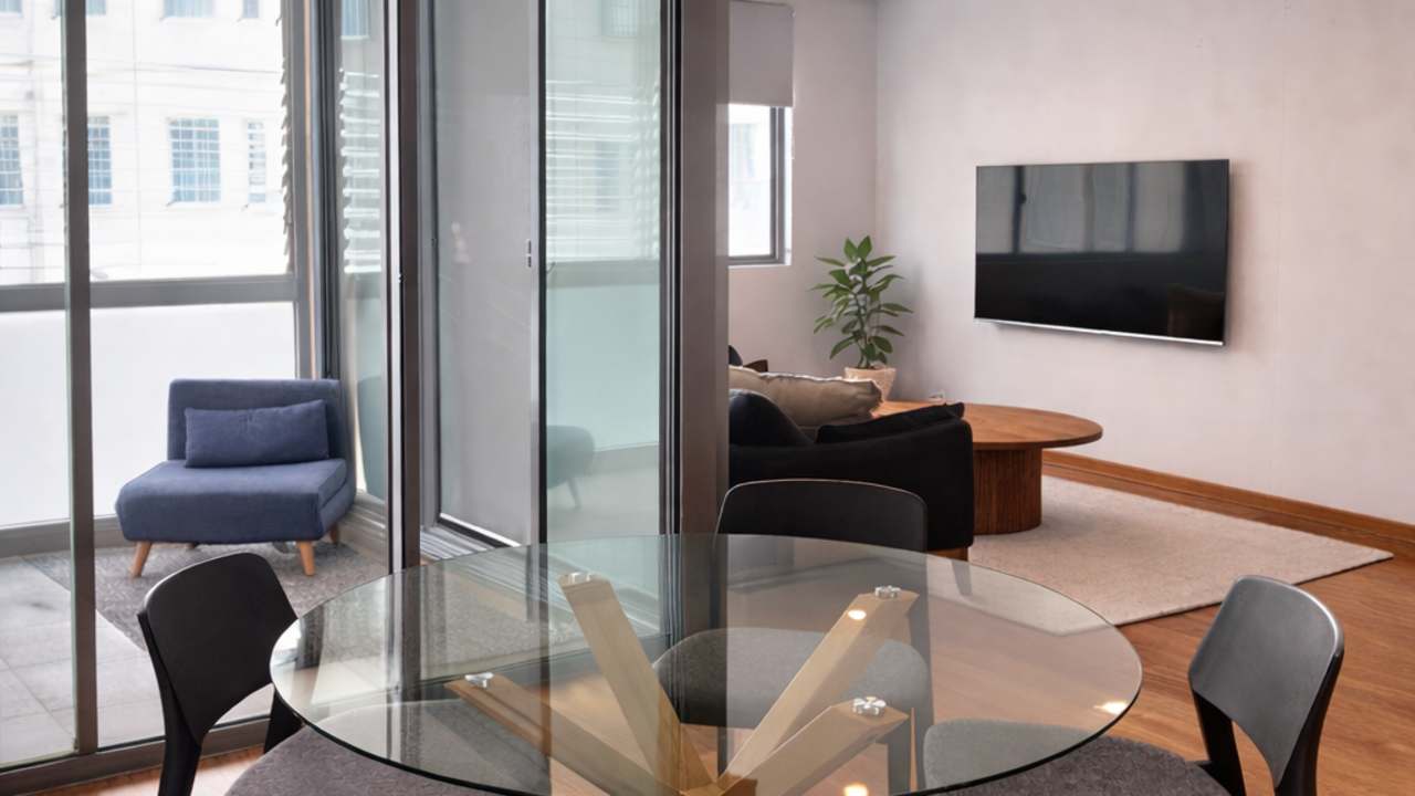 Furnished room in a flatshare