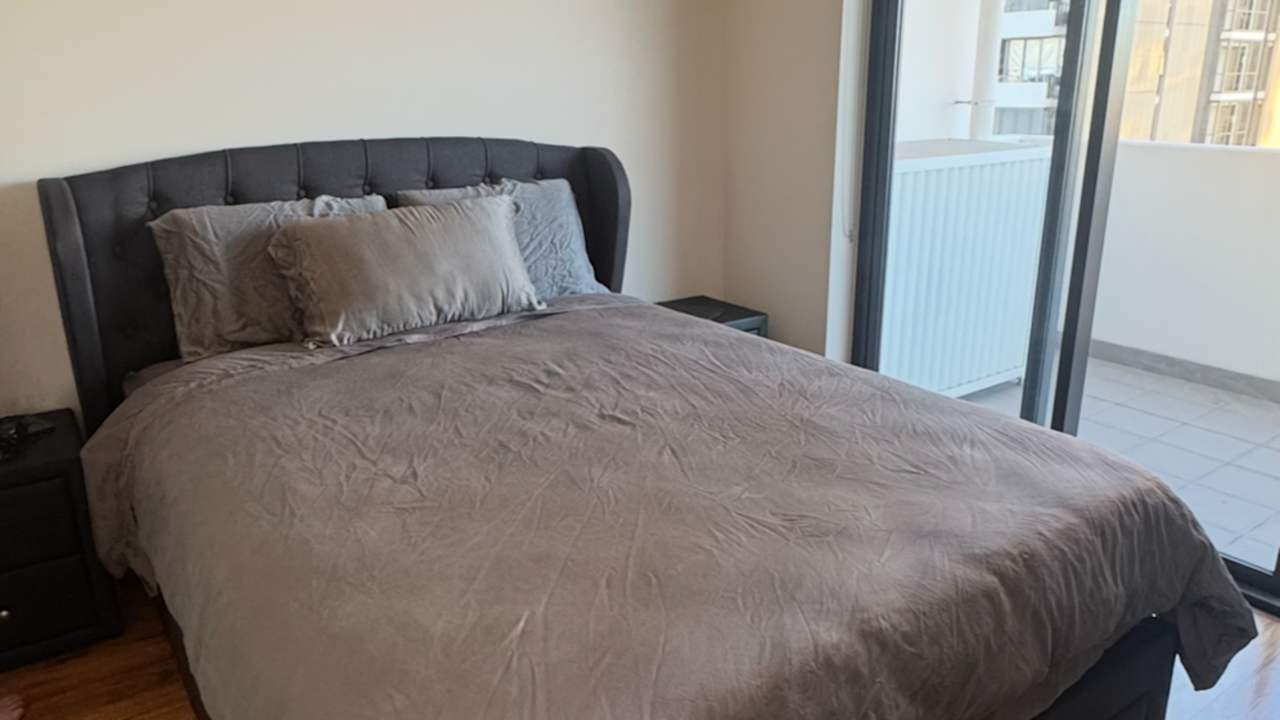 Unfurnished room with ensuite in a flatshare