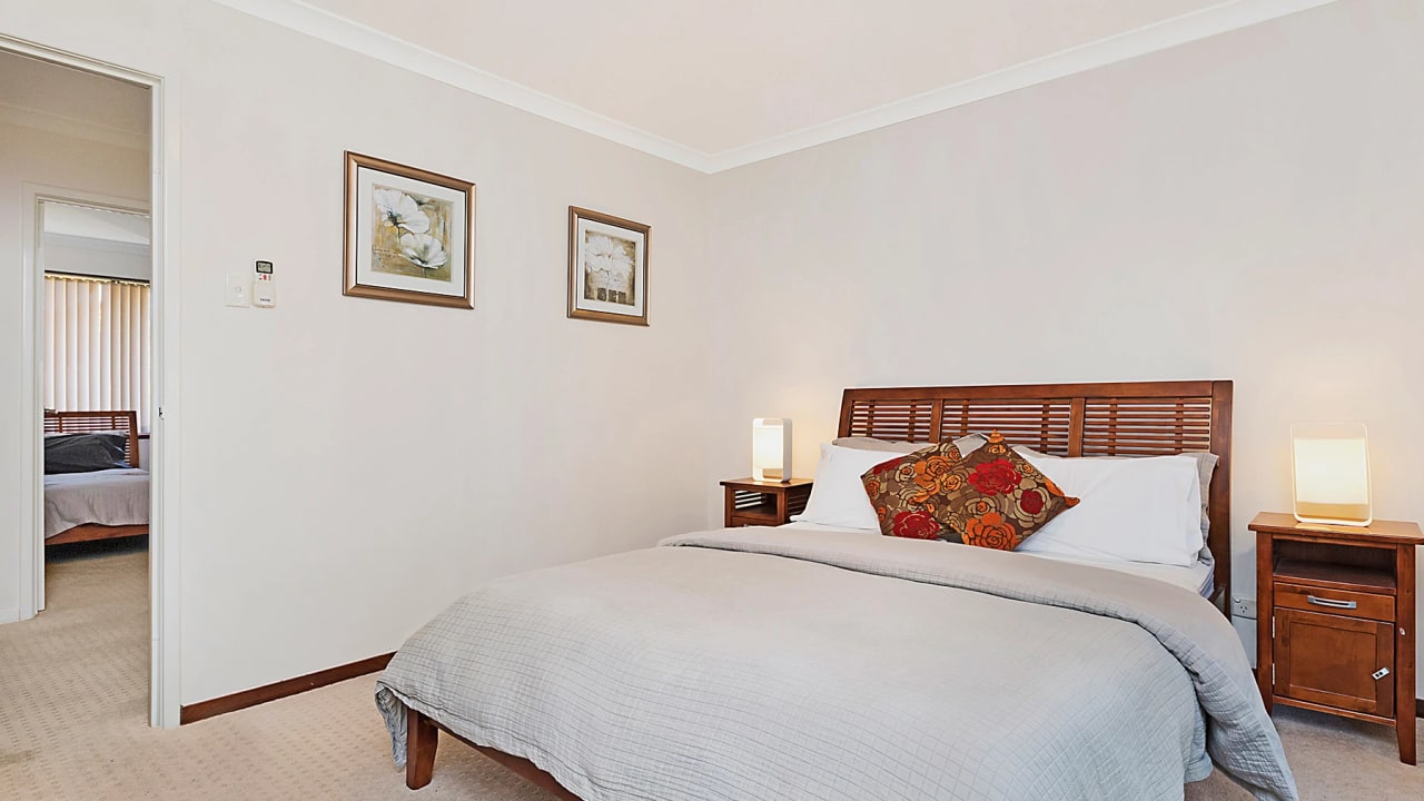 Furnished room in a share house