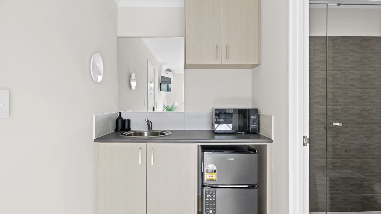 Furnished room with ensuite in a share house