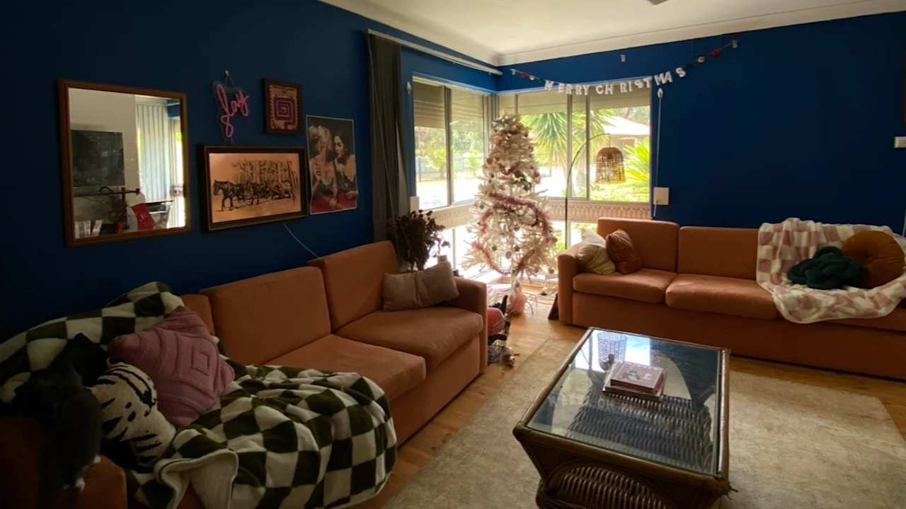 Room in a share house