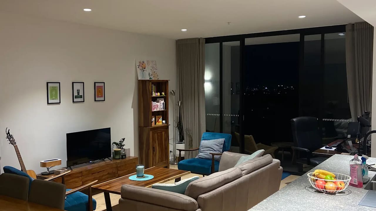 Furnished room with ensuite in a flatshare