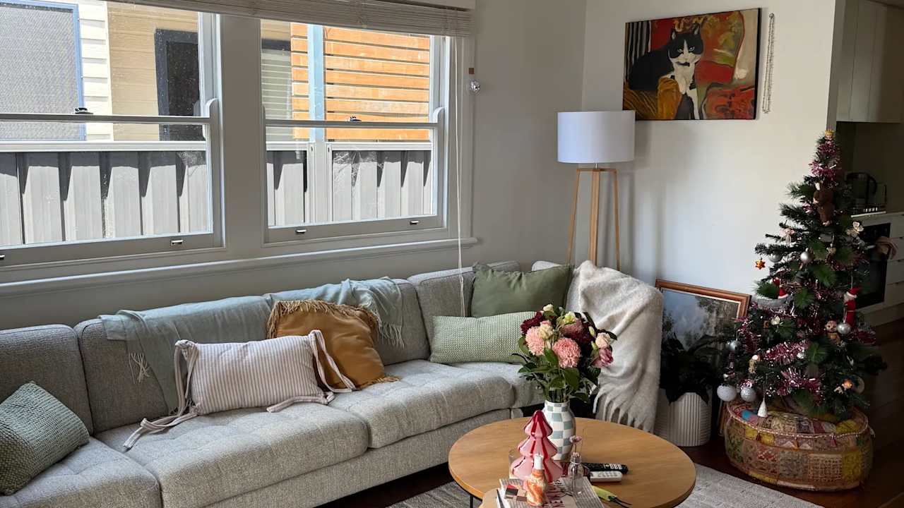 Unfurnished room in a share house