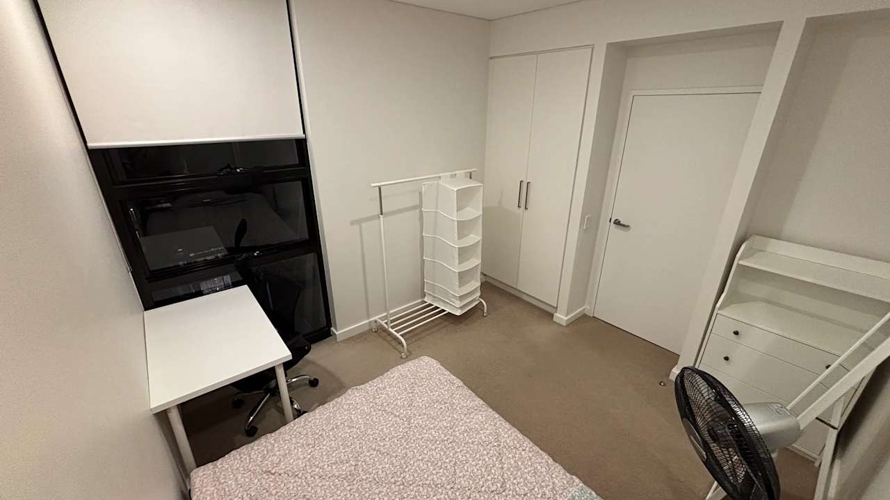 Furnished room with own bathroom
