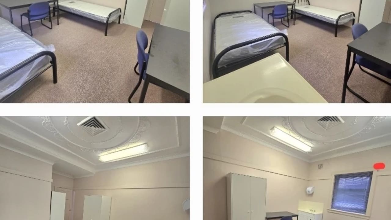 Furnished room in a share house