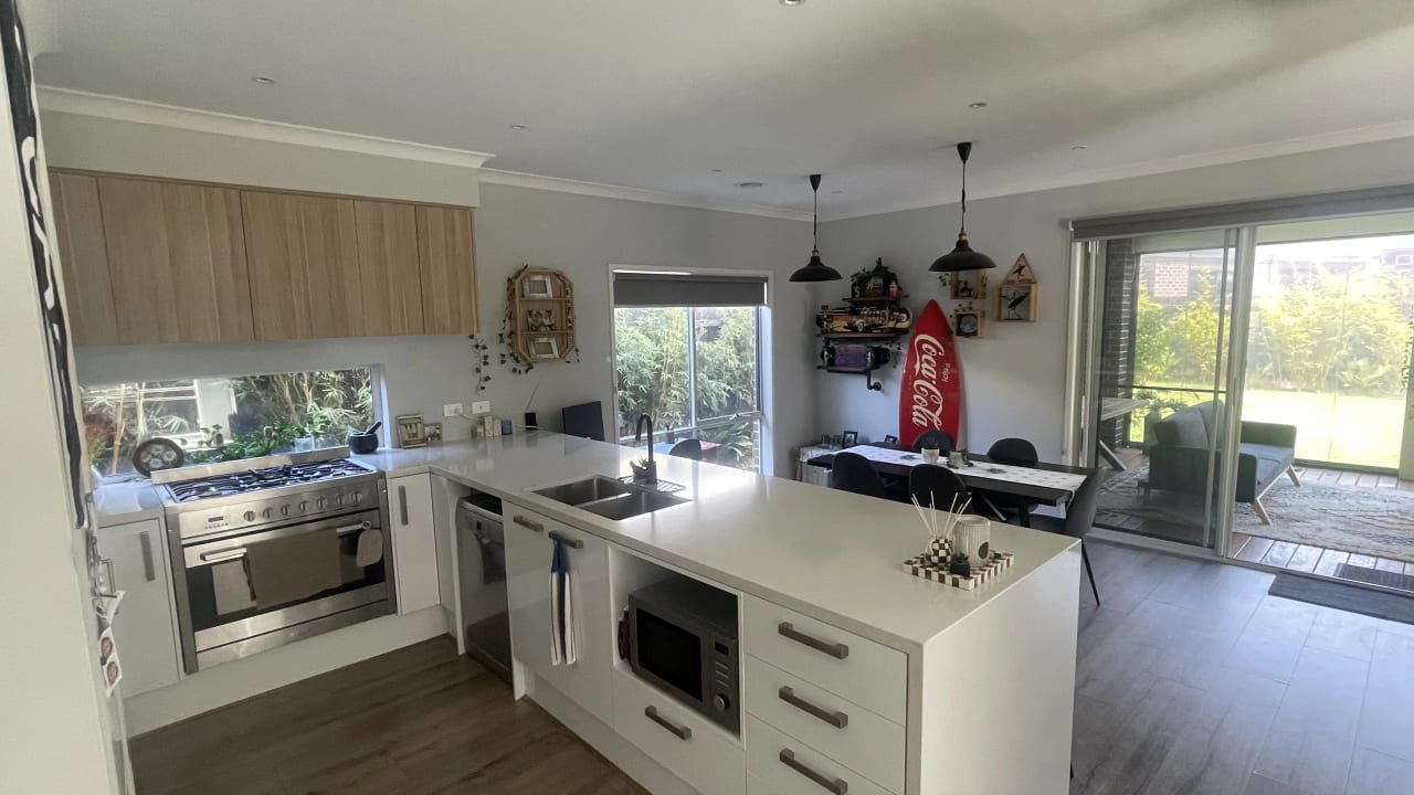 Furnished room with ensuite in a share house