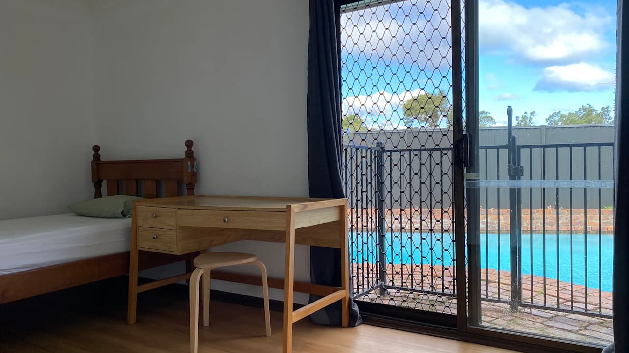 Furnished room in a share house