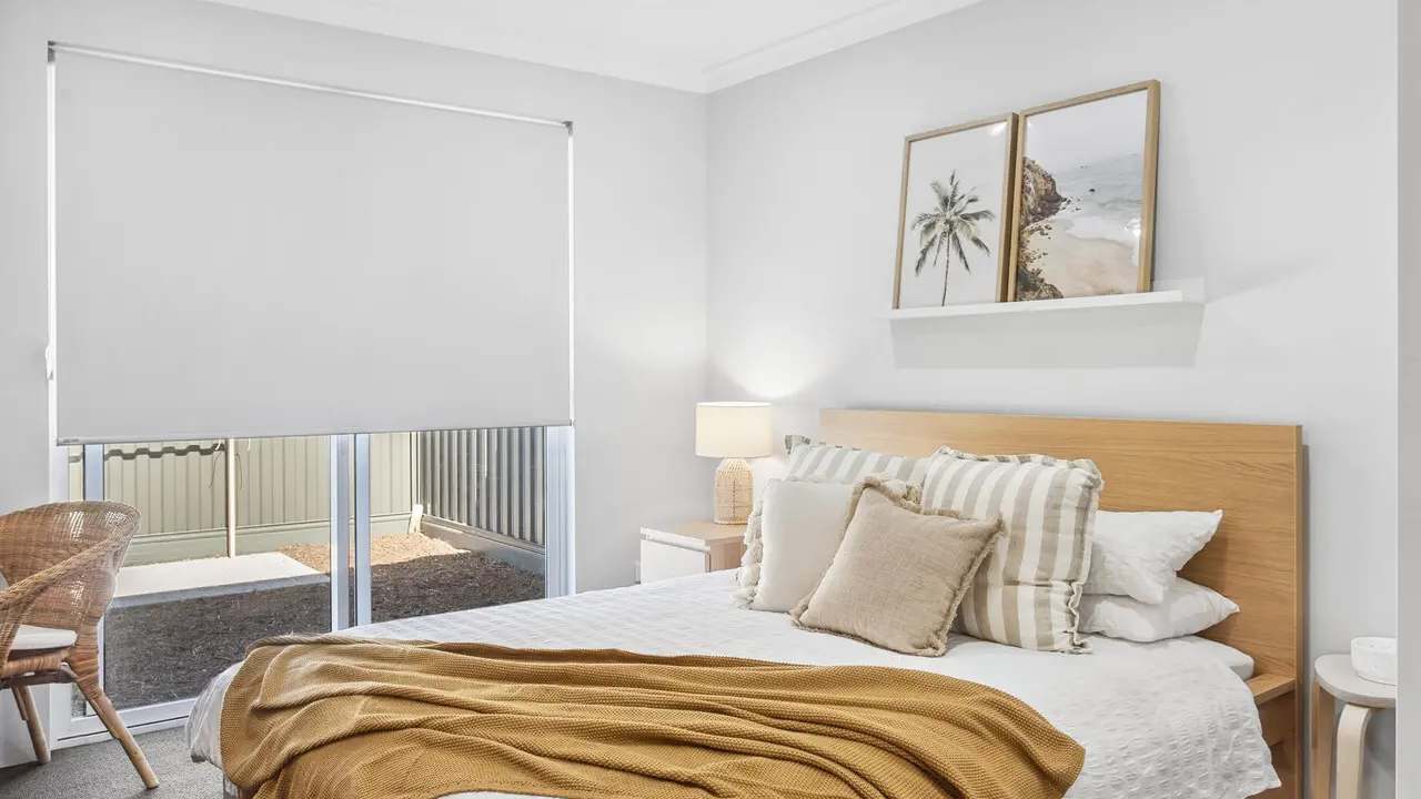 Furnished room with ensuite in a share house