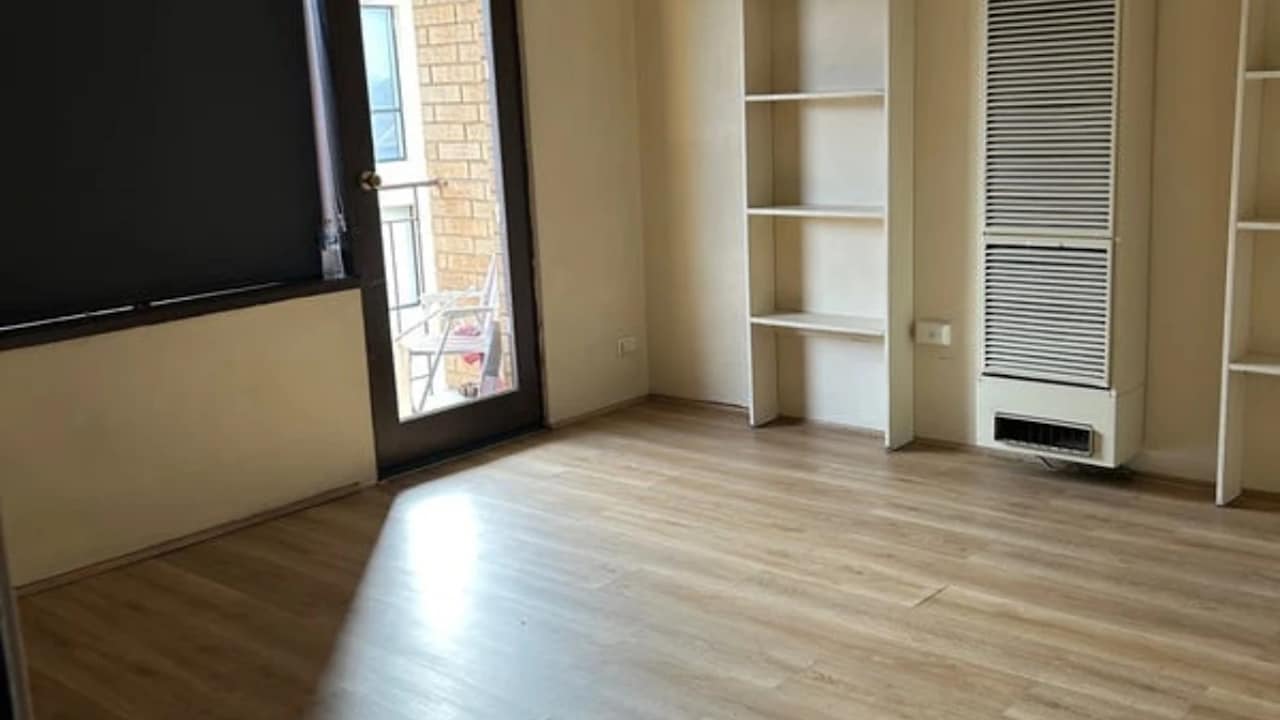 Whole property with 2 rooms for rent