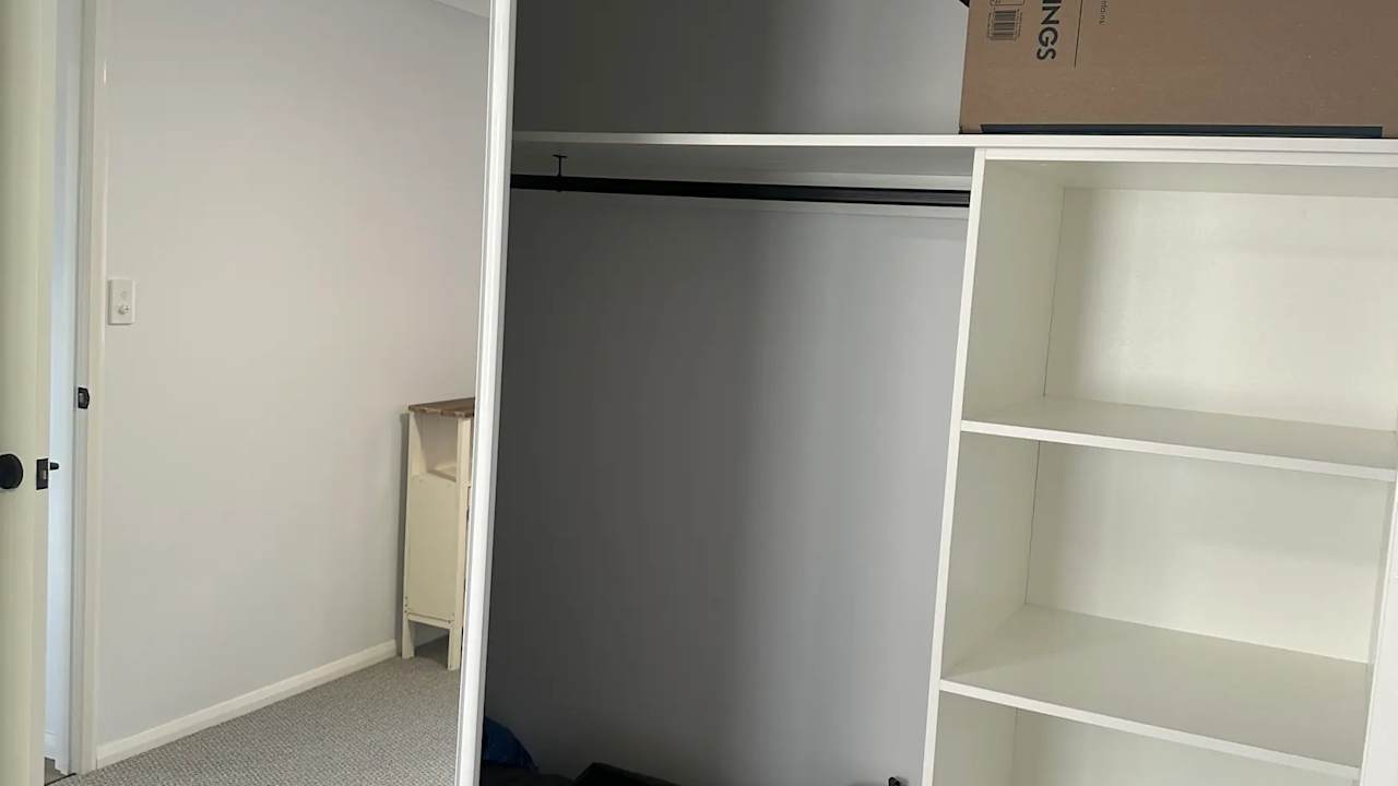 Unfurnished room in a share house