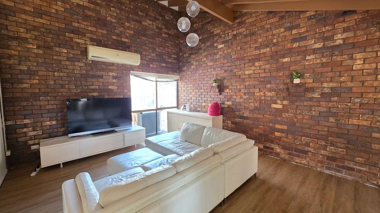 Furnished room with ensuite in a share house