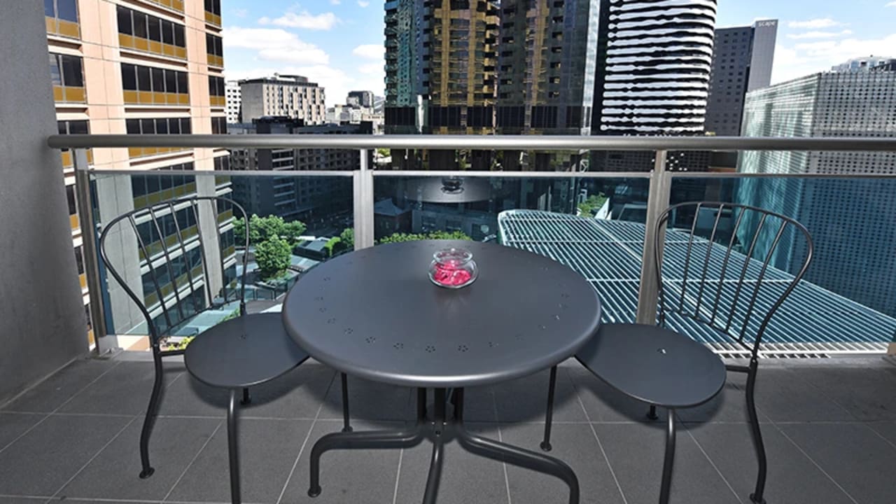 Whole property with 2 rooms for rent