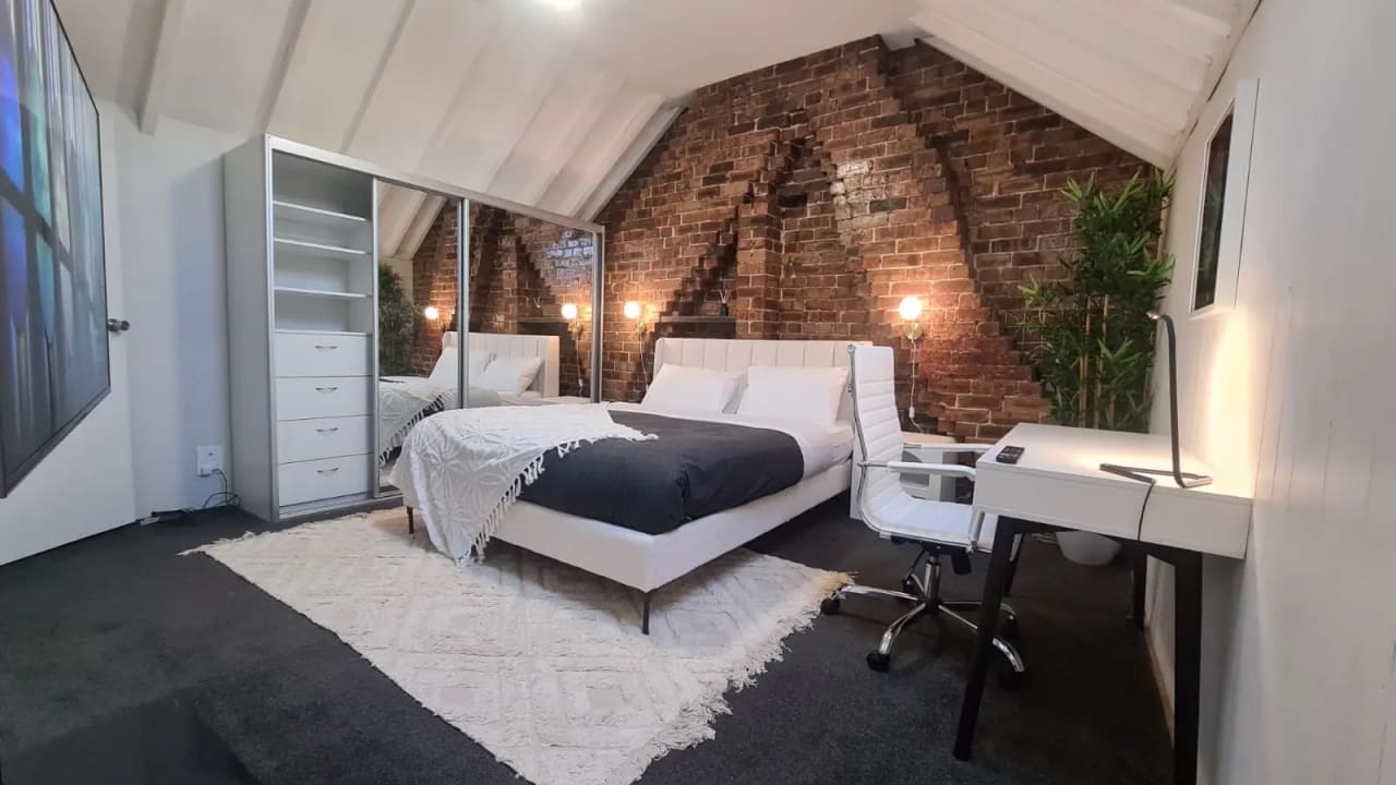 Furnished room with ensuite in a share house