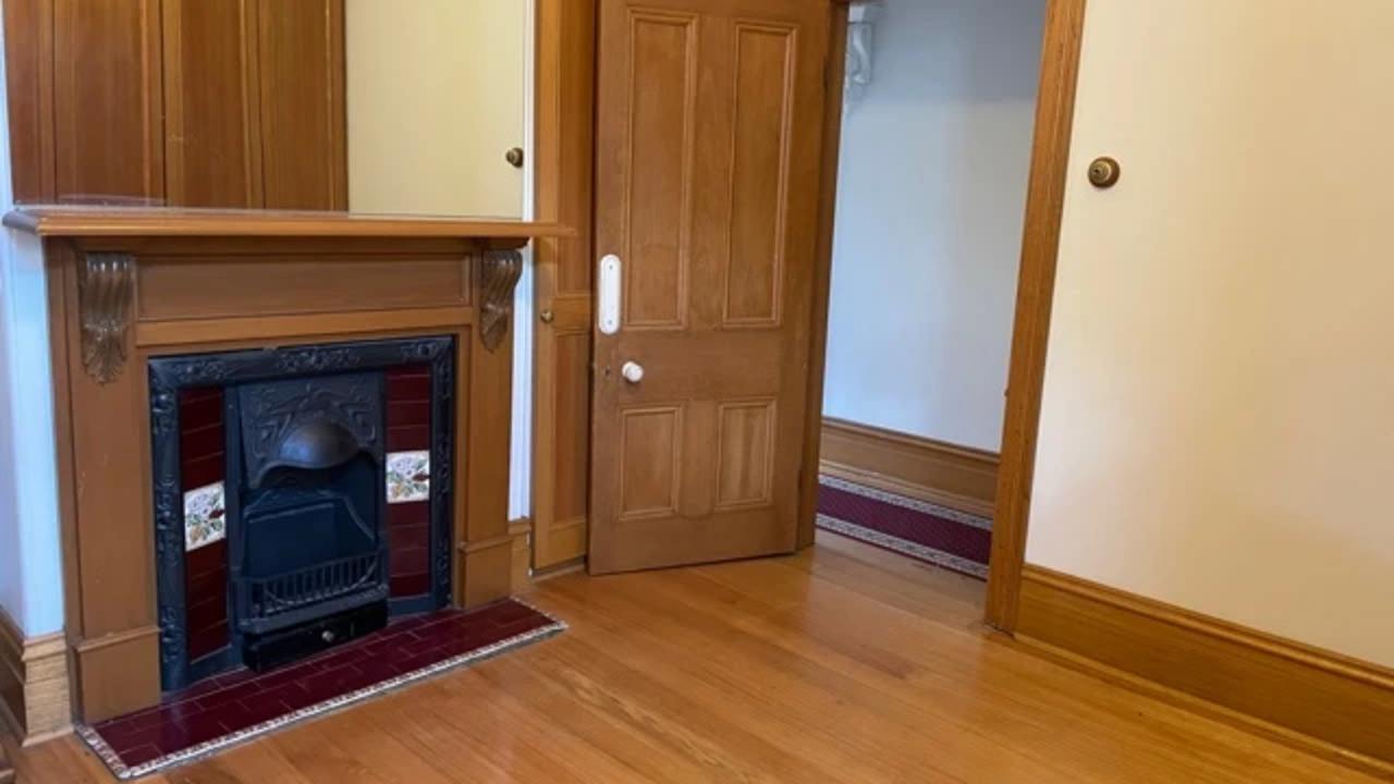 Unfurnished room in a share house