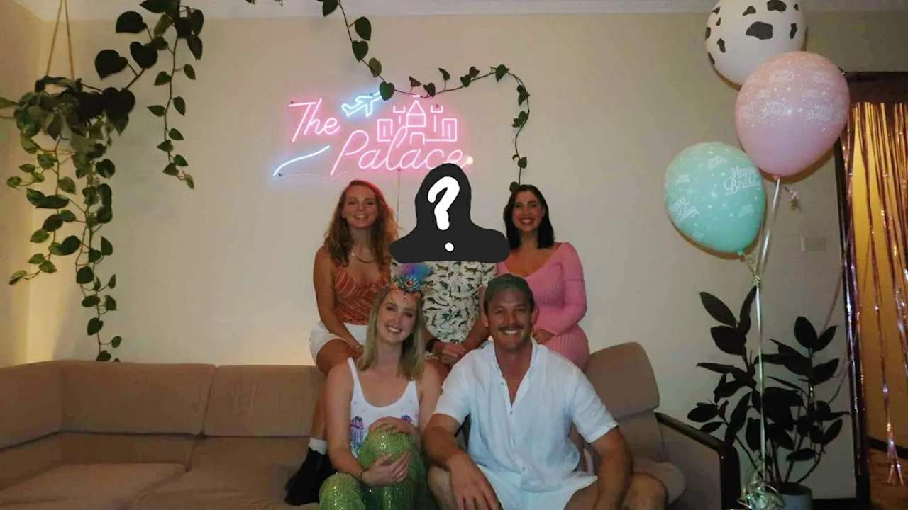 Room in a share house