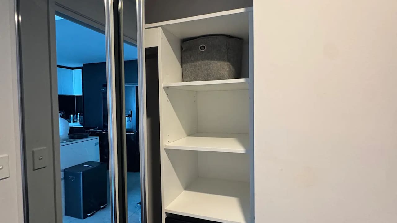 Unfurnished room with own bathroom