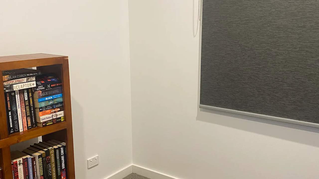 Room in a share house