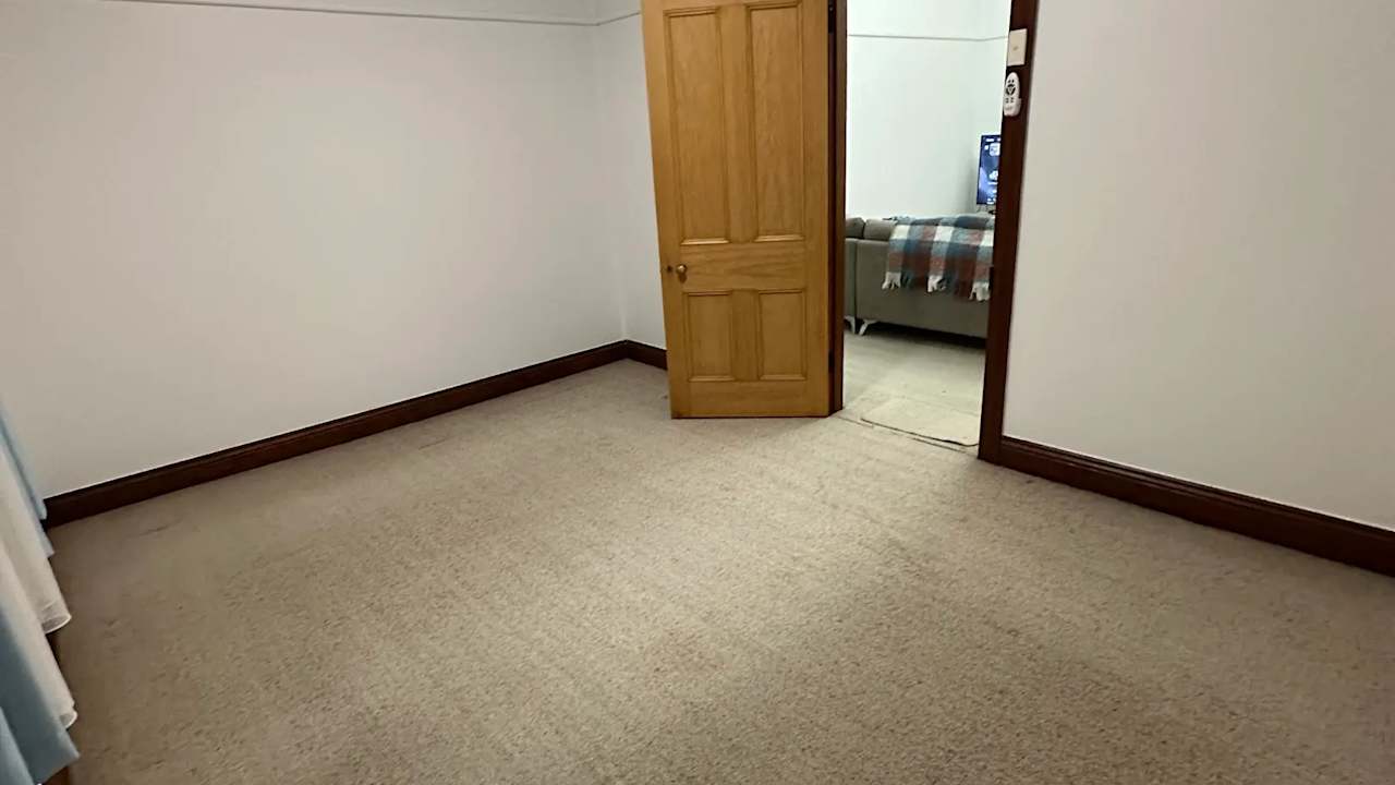 Unfurnished room in a share house