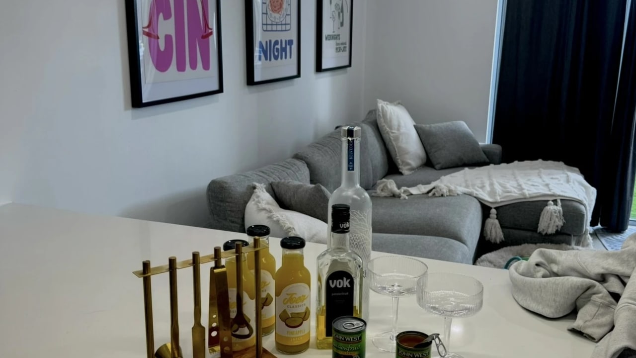 Unfurnished room in a share house