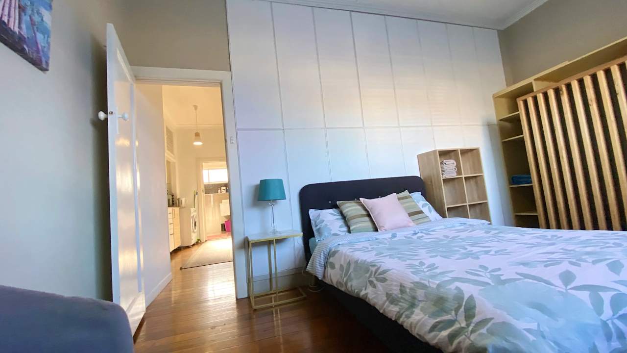 Furnished room studio flat for rent